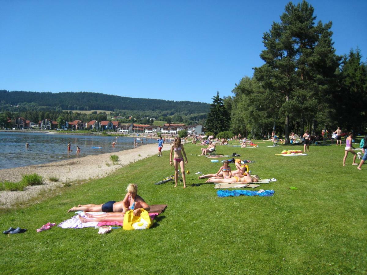 Appartement Apartman Riviera à Lipno nad Vltavou Extérieur photo