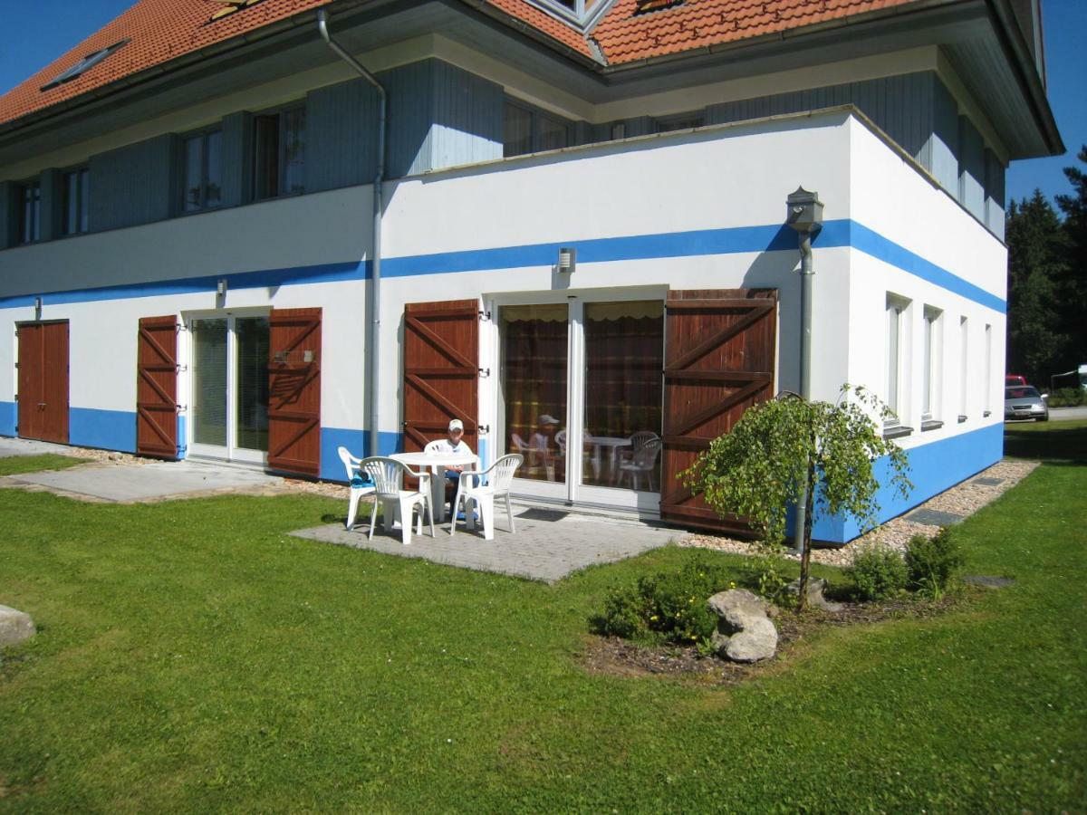Appartement Apartman Riviera à Lipno nad Vltavou Extérieur photo