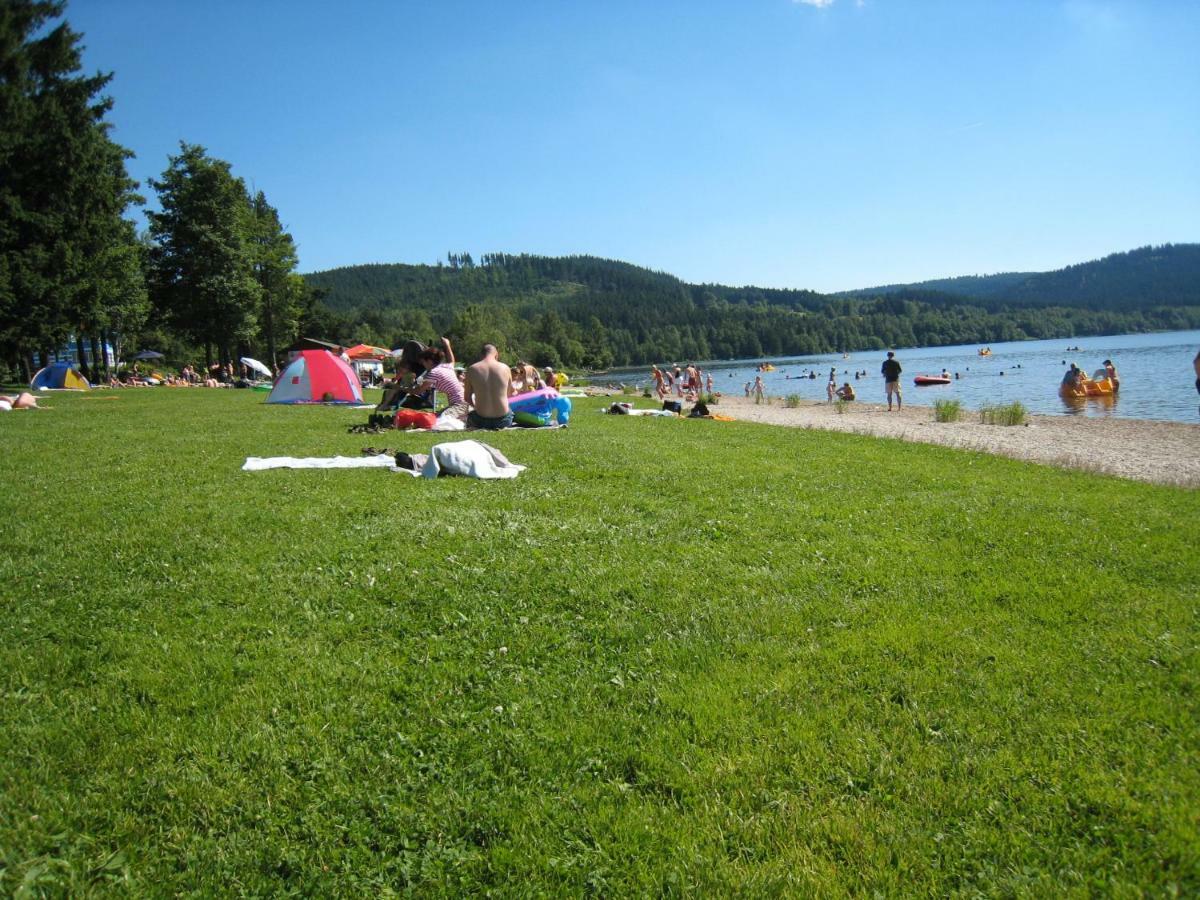 Appartement Apartman Riviera à Lipno nad Vltavou Extérieur photo