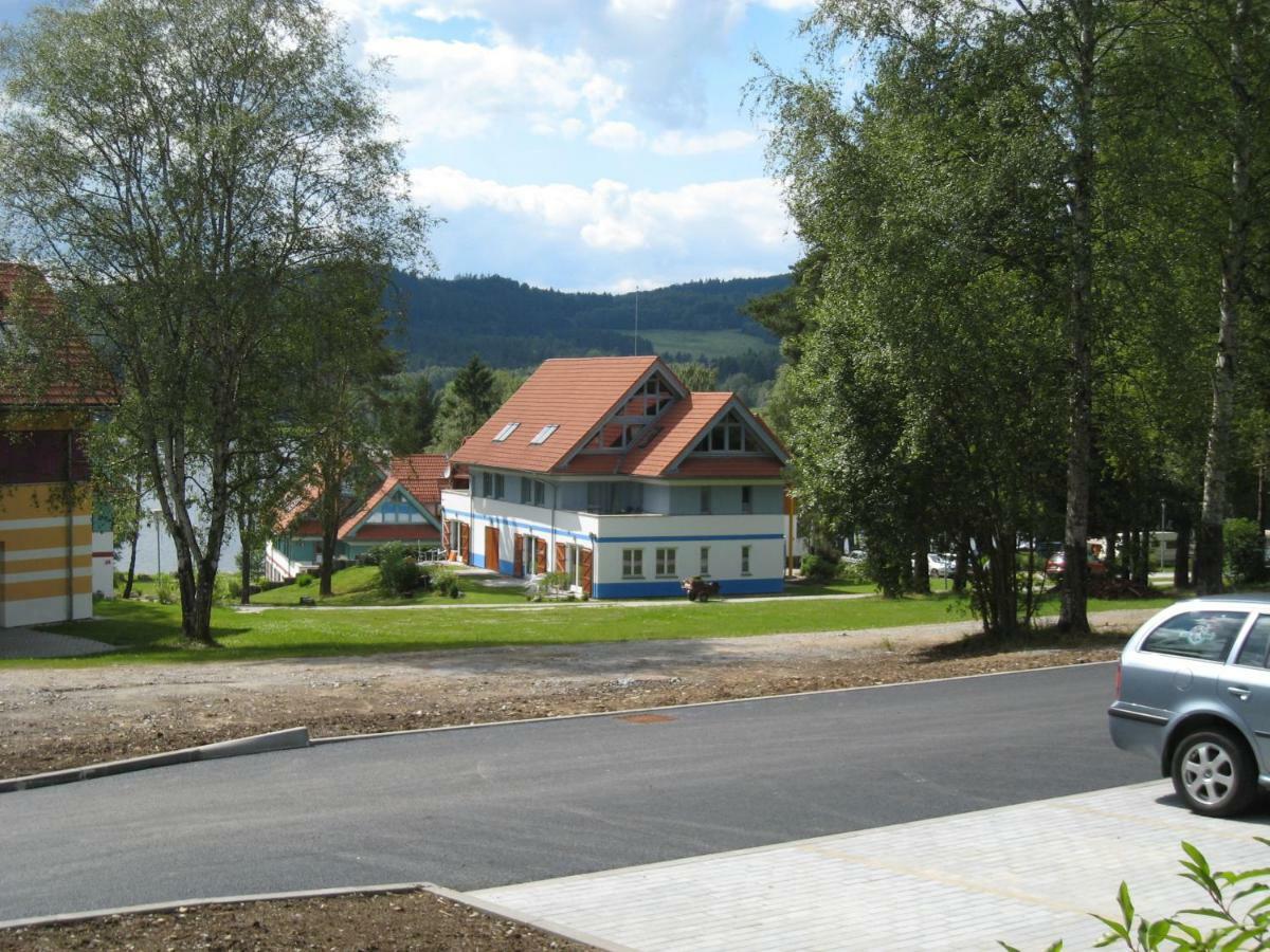 Appartement Apartman Riviera à Lipno nad Vltavou Extérieur photo